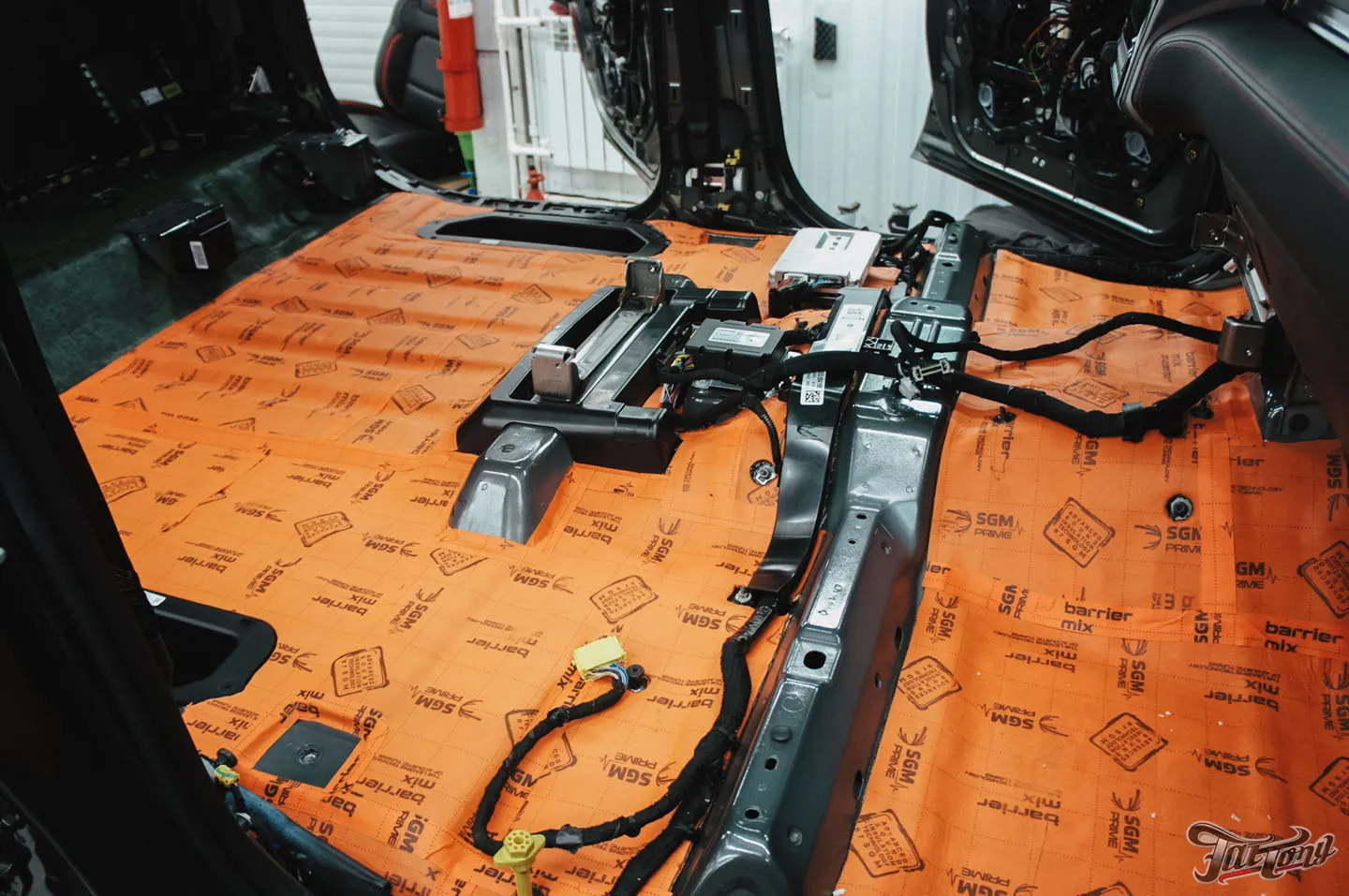 Усовершенствовали еще один RAM TRX, часть 1: комплексная шумоизоляция и новая акустическая система